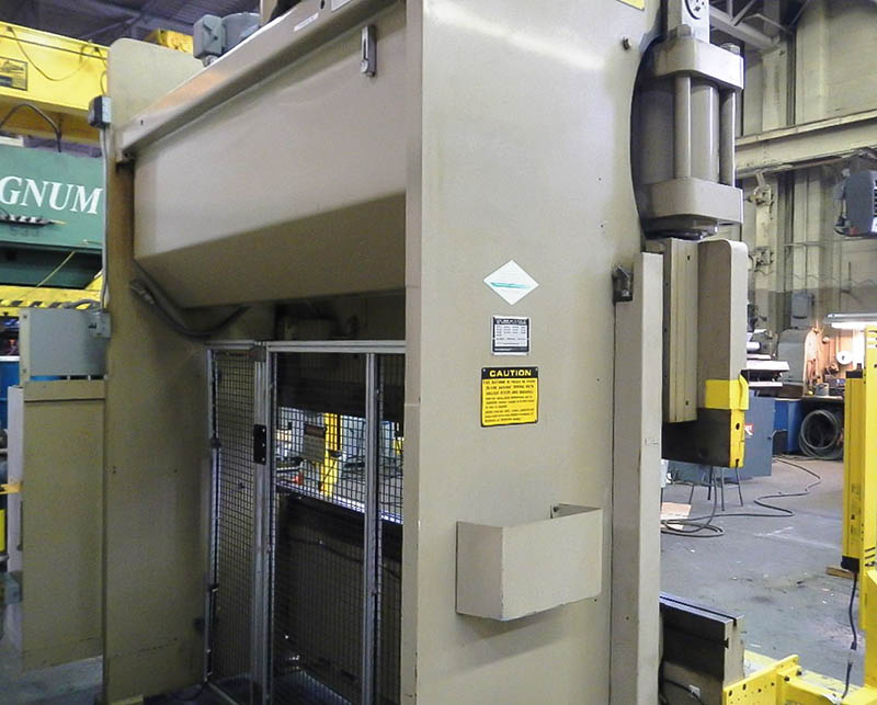 Machinery Values, Inc. 135 Ton 96'' Bed Cincinnati 135CBIIX6 PRESS