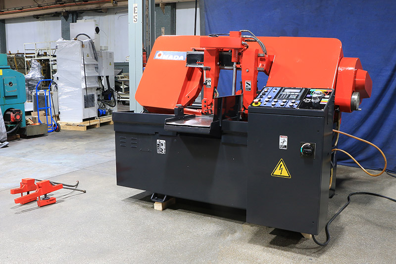 Machinery Values, Inc. 16'' Width 16'' Height Amada HFA400 HORIZONTAL