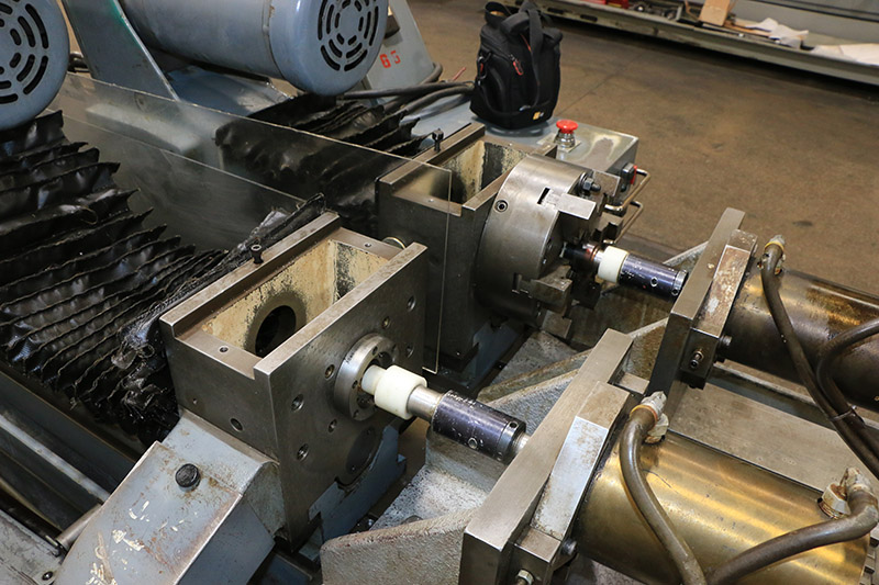 Machinery Values, Inc. 1'' Dia. 30'' Stroke Eldorado M75 Dual Spindle