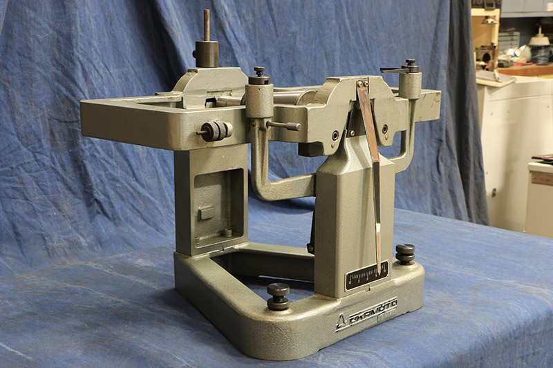 Okamoto BW500, GRINDING WHEEL BALANCING STAND & ARBOR GRINDER