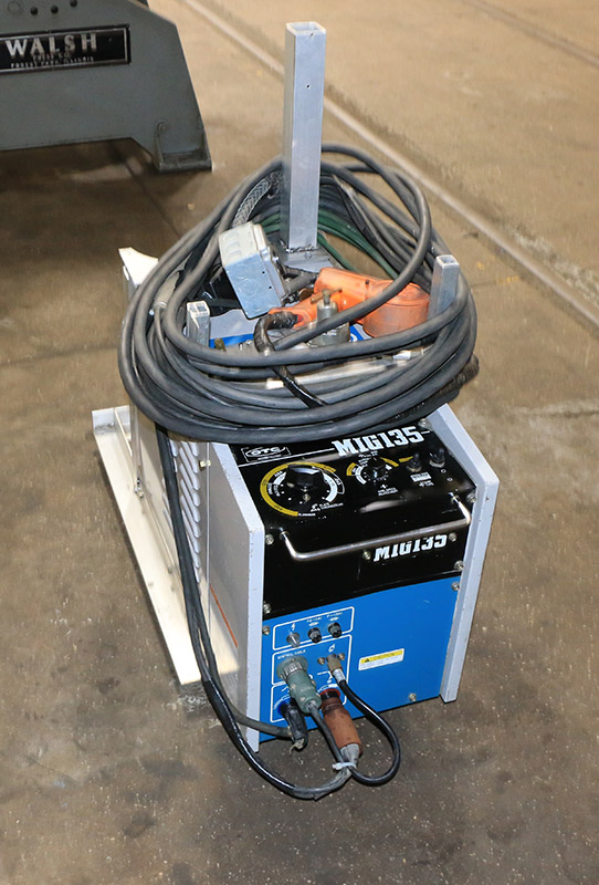 135 Amp OTC CPSS135 / MIG135 ARC WELDER (Ref No 159292) Machinery