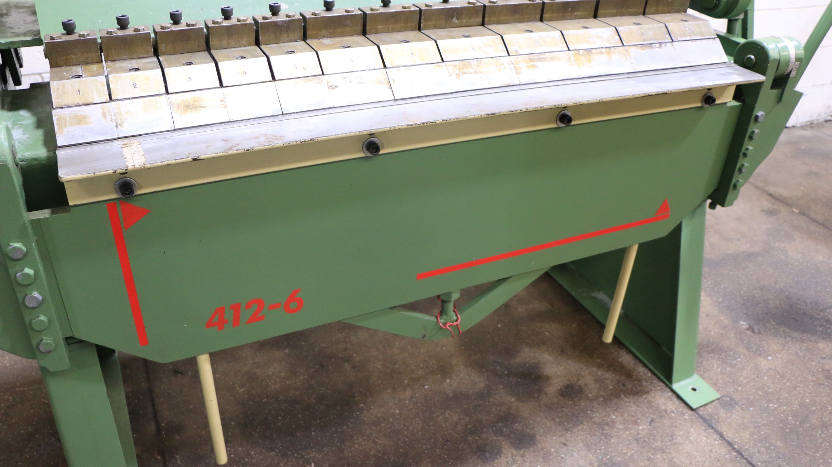 12Ga Thickness 48" W Chicago BPU 4126 FINGER (BOX & PAN) BRAKE eBay