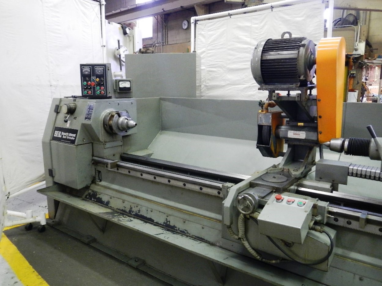 17'' Swing 87'' Centers South Bend CL 168HF SERIES 17, RUBBER ROLL GRINDER, ROLL GRINDER (Ref No