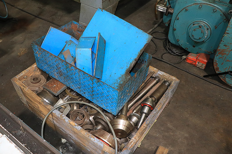 18'' Swing 96'' Centers Landis HYDRAULIC TABLE, AUTO INFEED, PLUNGE, SPARKOUT OD GRINDER (Ref No